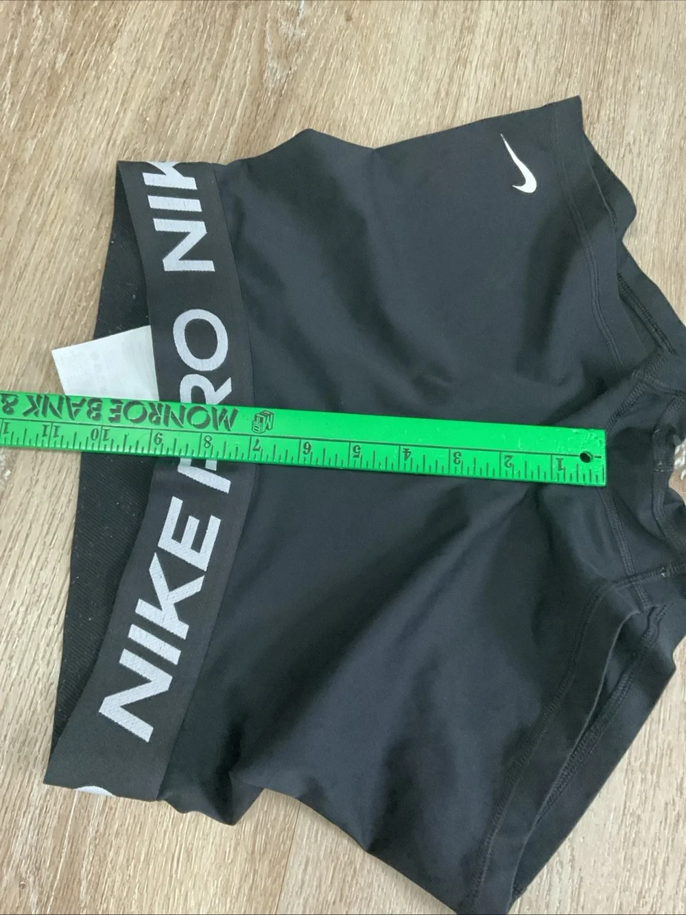 Nike stretchy pro